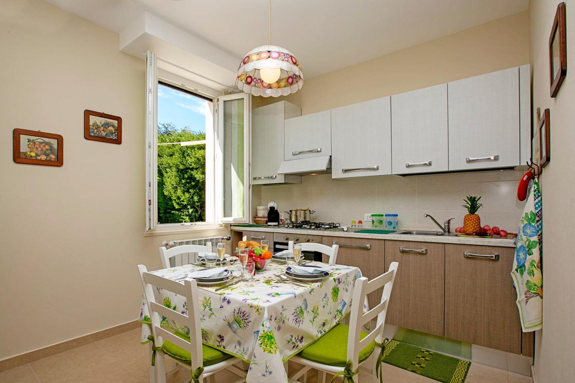 Villa Mimosa - Appartamento 2 - Happy Rentals Дезенцано-дель-Гарда Екстер'єр фото