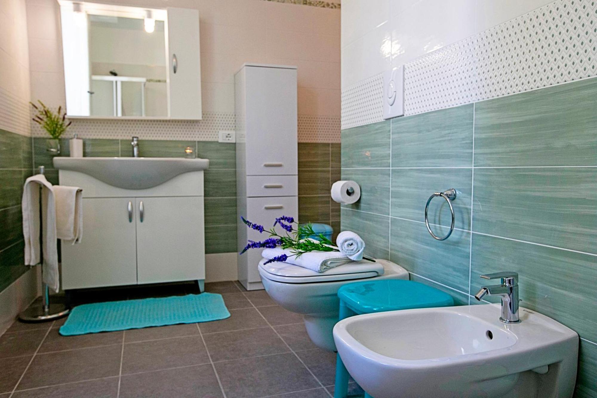Villa Mimosa - Appartamento 2 - Happy Rentals Дезенцано-дель-Гарда Екстер'єр фото